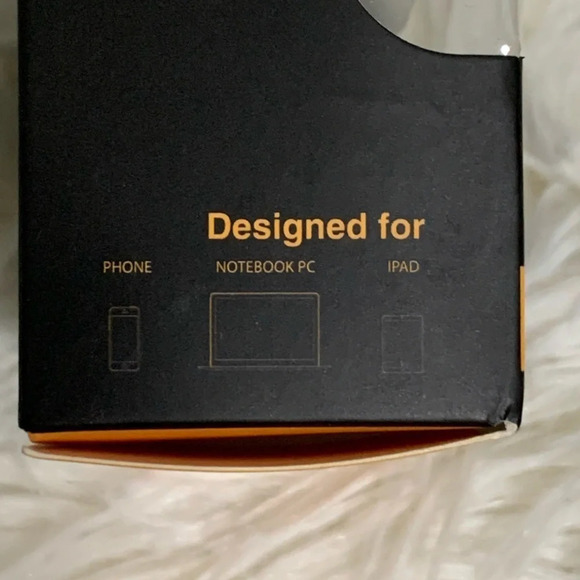 New wireless mini speaker, Silver - Picture 7 of 11